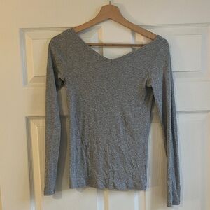 Everlane Heather Gray Long Sleeve Blouse